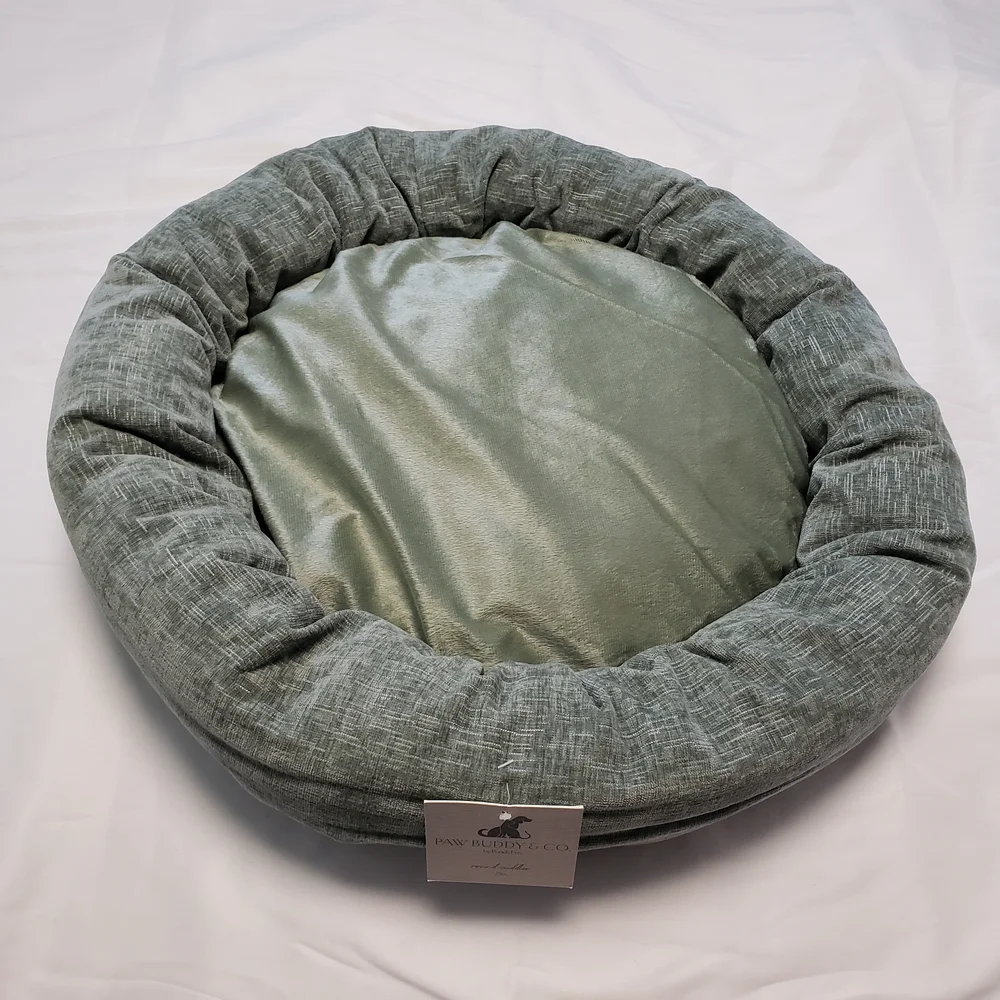 Paw Buddy & Co Plush Cozy Round Small Pet Bed.
